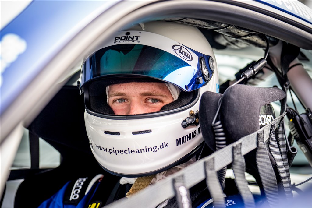Dansk triumf i Norge: Gustav Krogh sikrede GT4-titel for Porsche Denmark Racing
(Foto: A1)
